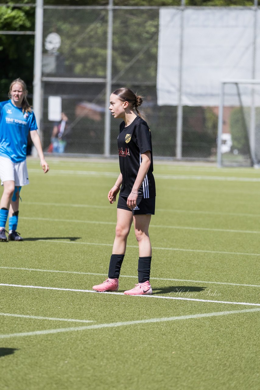 Bild 369 - wBJ SC Condor - VfL Pinneberg : Ergebnis: 3:2